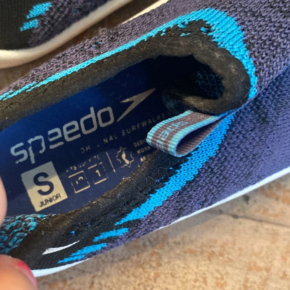 💙Speedo original surfwalker water shoes 💙size S 13-1